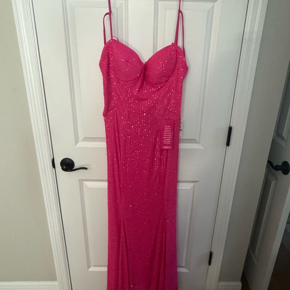 Elegant Pink Evening Gown